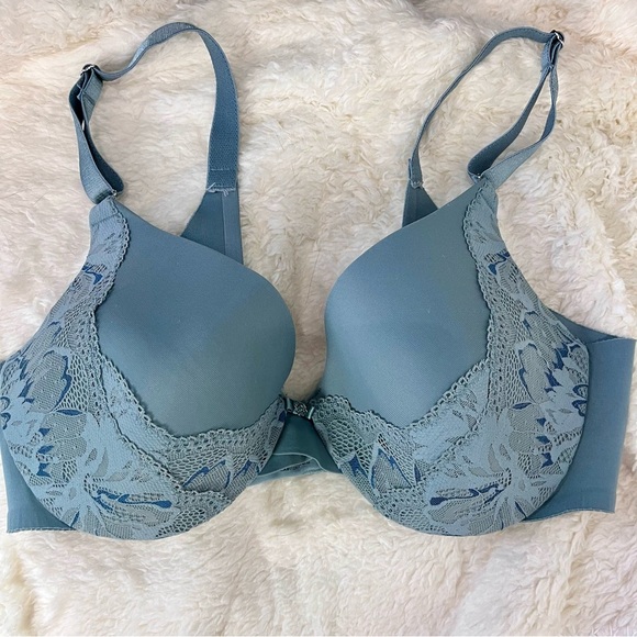 La Vie En Rose Other - La Vie en Rose Lightly Lined Sleekback Bra C34